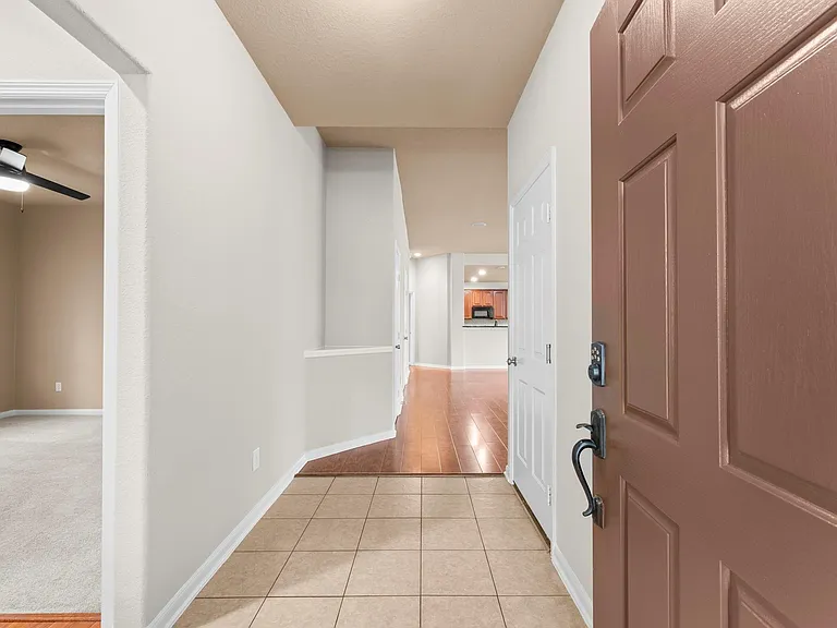 21127 Gladys Yoakum Dr — Photo 5