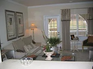 4551 Strutfield Ln — Photo 2