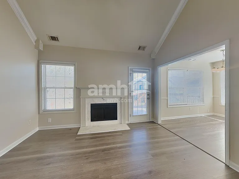 1172 Cumberland Creek Way SW — Photo 6