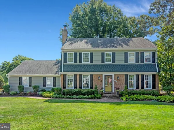 3723 Riverwood Rd, Alexandria, VA 22309