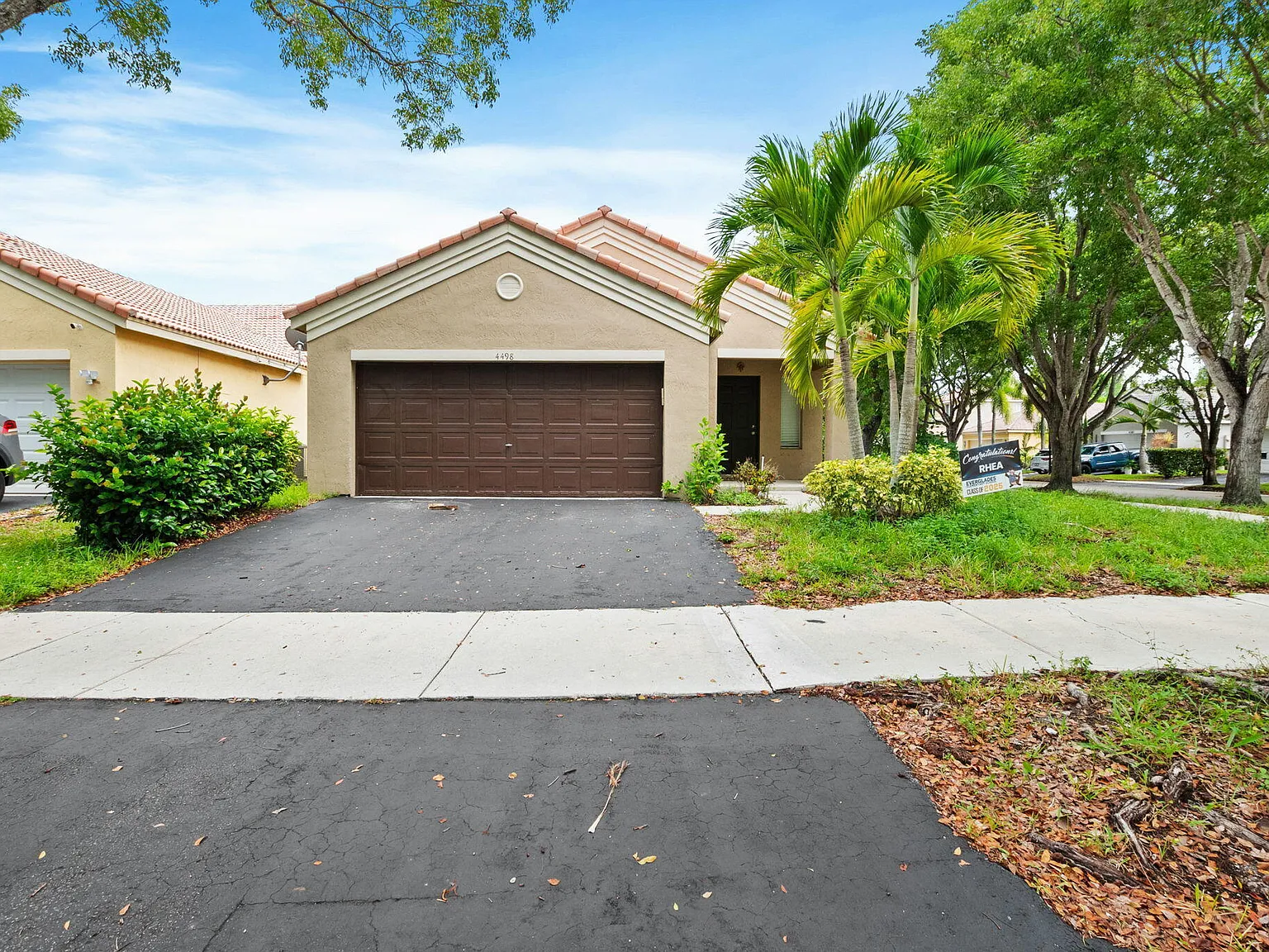 3 bed, 2.0 bath, 1499 sqft, $4,250 — Photo 3