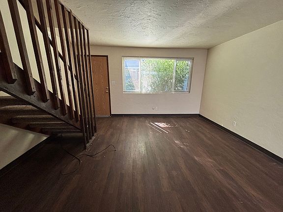4th image of 1140 Grant St APT 14