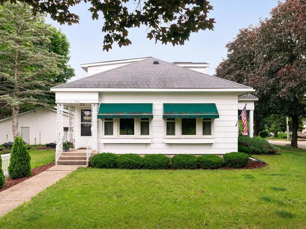 526 South Beaumont ROAD, Prairie Du Chien, WI 53821