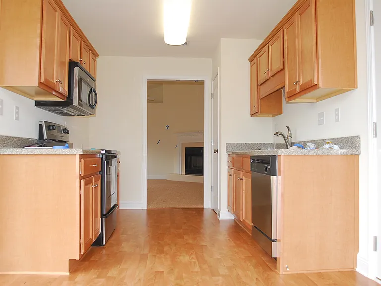 17977 Restoration Cir — Photo 4
