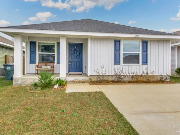 6240 Cardinal Cove Ln, Pensacola, FL 32504