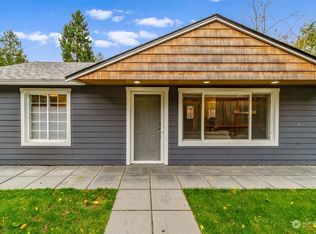 2022 NE 137th St, Seattle, WA 98125