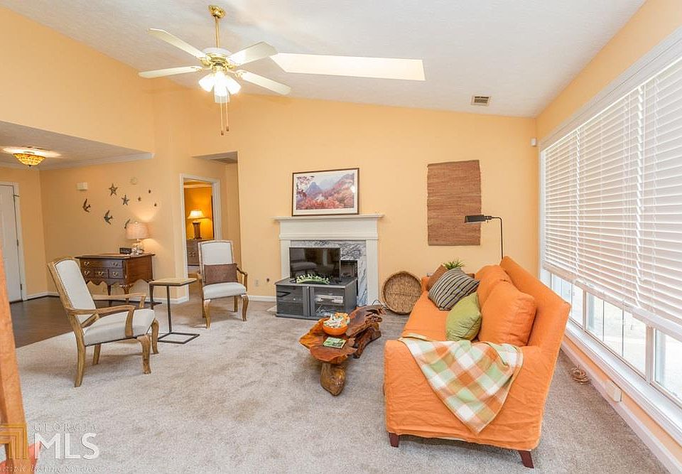 1st image of 2854 Arendel Dr