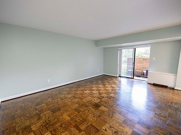 2nd image of 3515 Washington Blvd APT 106