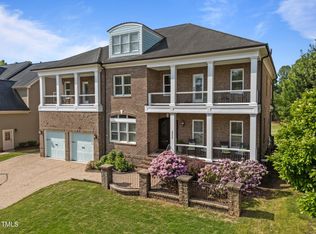 2820 Charleston Oaks Dr, Raleigh, NC 27614