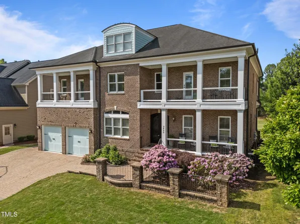 2820 Charleston Oaks Dr, Raleigh, NC 27614