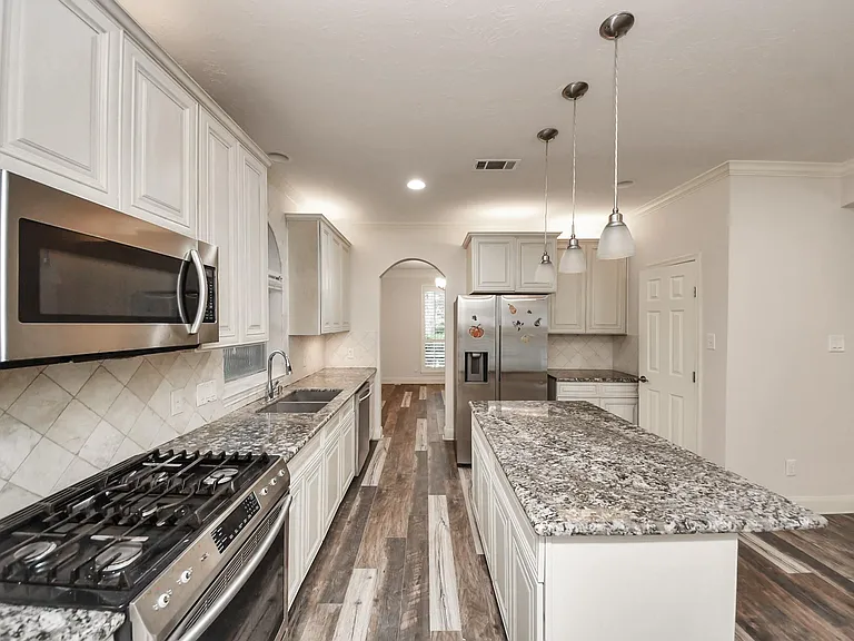 6314 Holly Canyon Ct — Photo 13