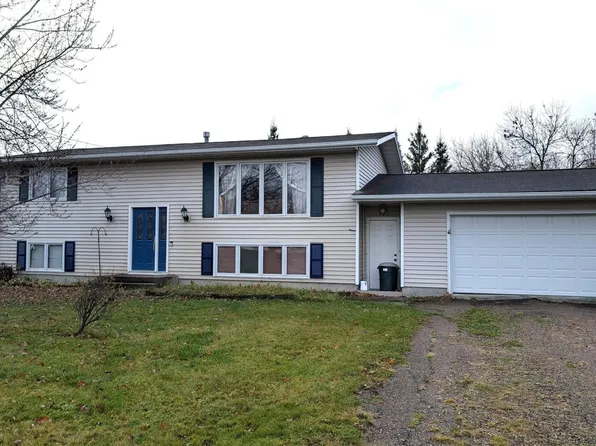 705 16th St E, International Falls, MN 56649