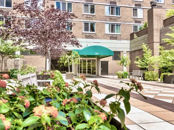 345 East 93rd Street image 25 of 46