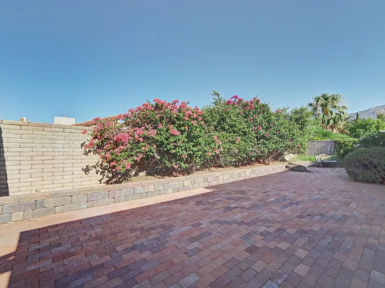 5733 N Camino De Las Estrellas — Photo 46