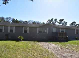 8800 Treasure Island Rd, Leesburg, FL 34788