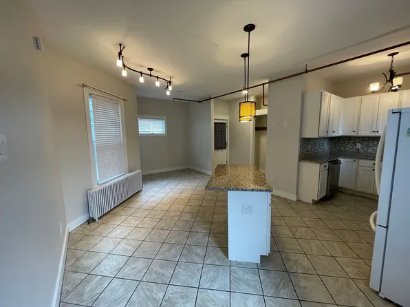 1 Green Street, 1 Green St #103, Biddeford, ME 04005