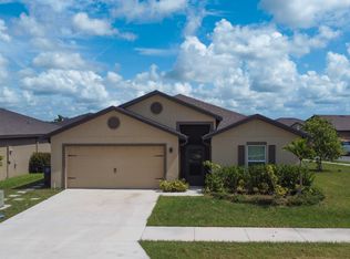 5551 Imagination Dr, Fort Pierce, FL 34947