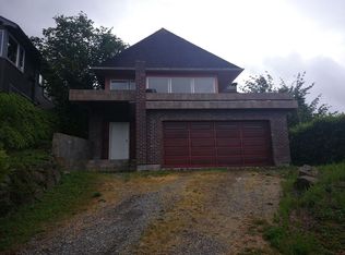 2337 NW 97th St, Seattle, WA 98117