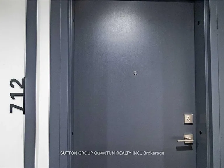 1 Wellington St #712 — Photo 19
