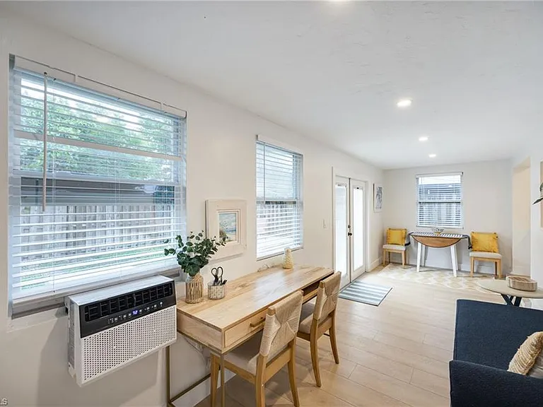4525 Fluvia Ave — Photo 13