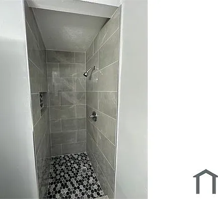 4020 N Canal St — Photo 13