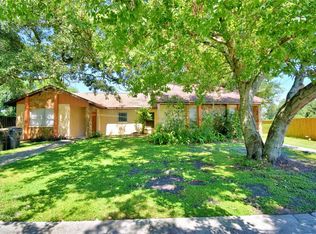 5170 Cimarron Dr, Lakeland, FL 33813