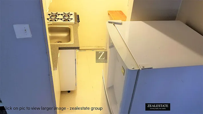 Rented by ZealEstate Group Inc | media 30