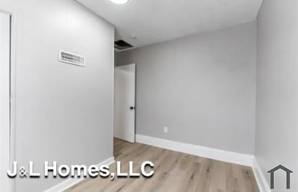 2 bed, 748 sqft, $1,325 — Photo 1
