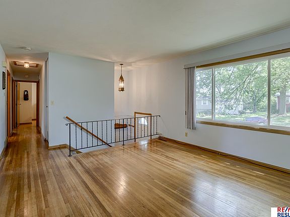 4th image of 12508 Seldin Dr