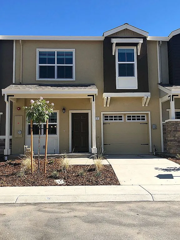 3811 Anders Way photo 1