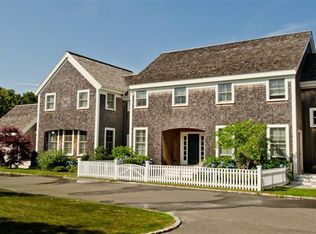 4 Magnolia Way, Edgartown, MA 02539
