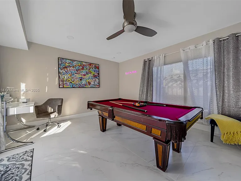 241 Oceanic Ave — Photo 16