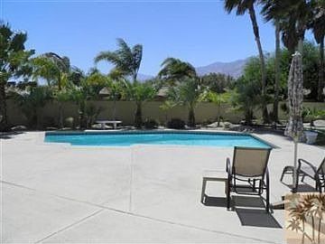 3rd image of 1325 E Madero Cir