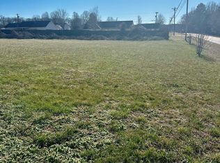 3138 Christmasville Rd, Jackson, TN 38305