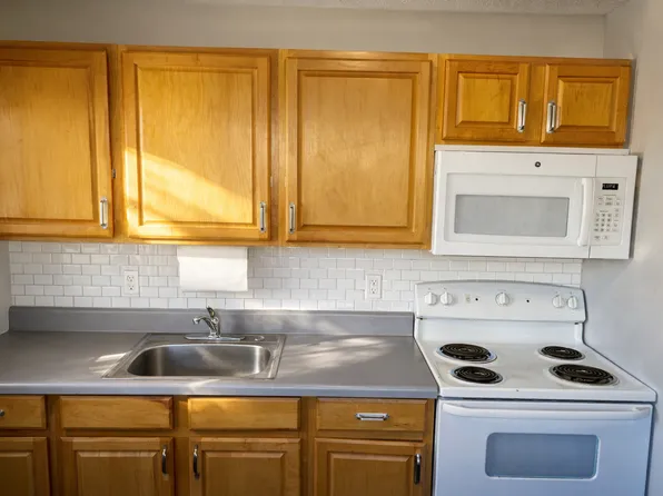 467 W Connecticut Ave #1, Lake Helen, FL 32744