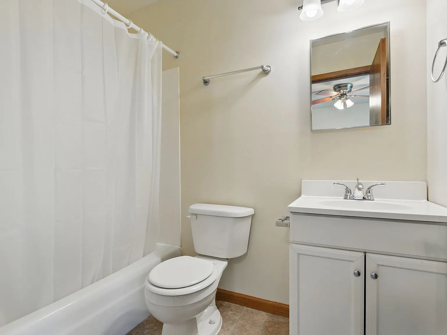 440 Brad Street — Photo 4