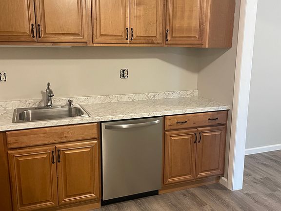 Updated kitchen with new appliances