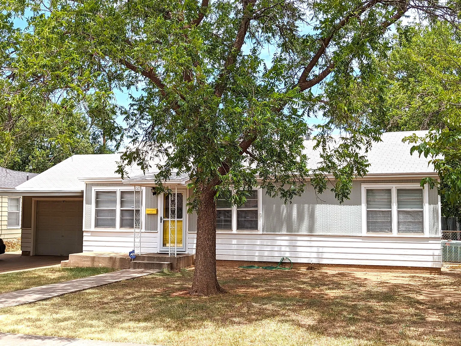 2 bed, 1117 sqft, $1,375 — Photo 1