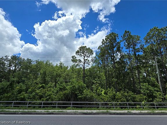 3rd image of 2143 Hammock Rd