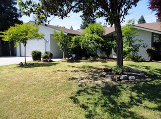 612 N Orange Ave, Exeter, CA 93221