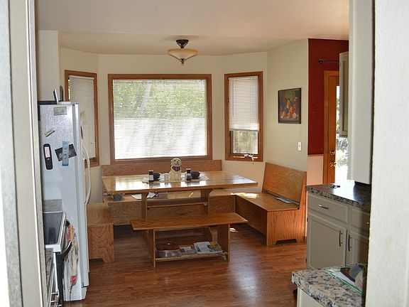4th image of 538 Christine Ct