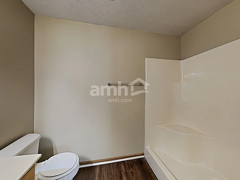 8255 Captain Dr — Photo 12