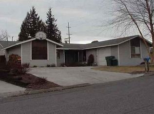 120 N 55th Ave, Yakima, WA 98908