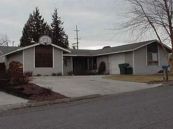 120 N 55th Ave, Yakima, WA 98908