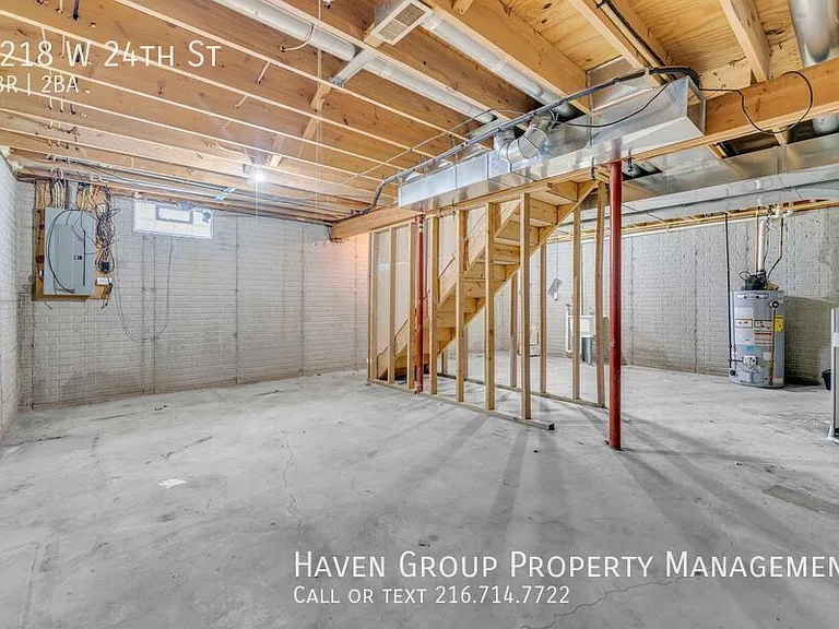 1218 W 24th St — Photo 22