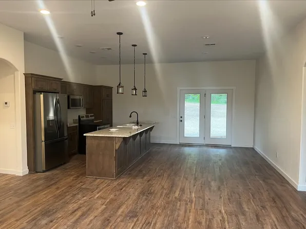 108 County Lane, Goodman, MO 64843