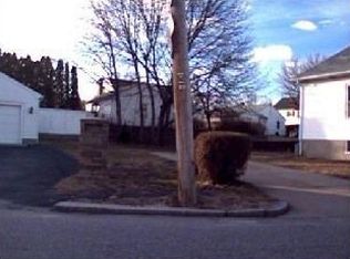 184 Grace St, Cranston, RI 02910