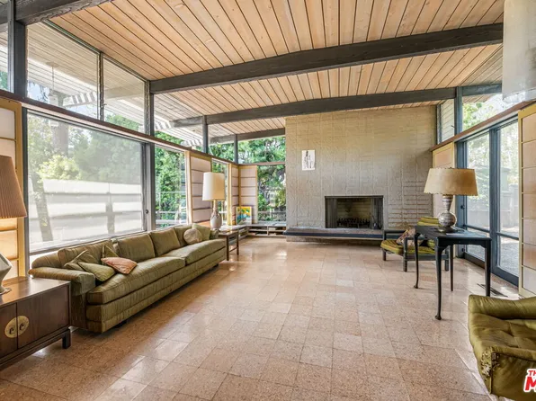 671 San Lorenzo St, Santa Monica, CA 90402