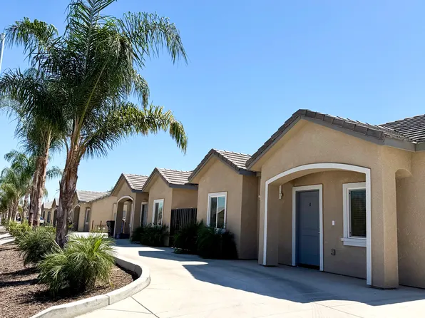 8601 Frankie Lou St #A, Bakersfield, CA 93314
