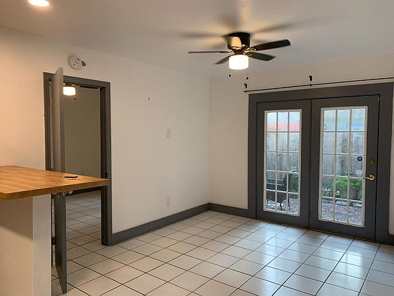 4th image of 1418 SW 27th St #4